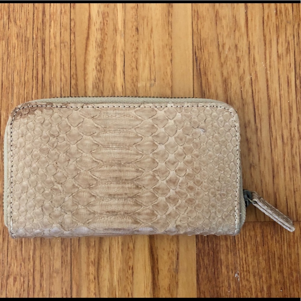 Python Wallet (Beige)
